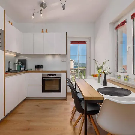 Marko Apartment *